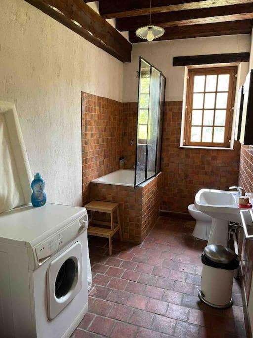 Maison De Famille - Grand Jardin Clos - 15mn Du Zoo De Beauval Holiday home Selles-sur-Cher